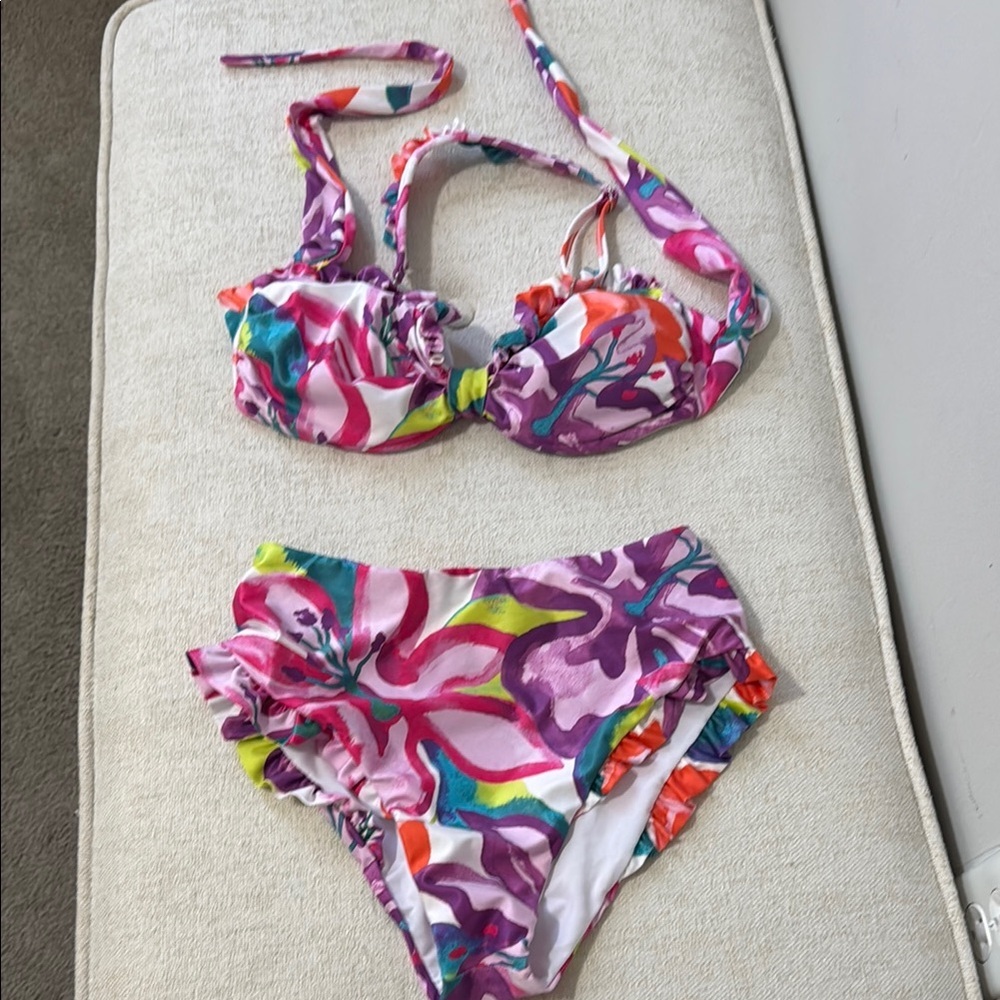 NWOT Kenny Flowers Pink and Purple Bikini Set with Tie Details